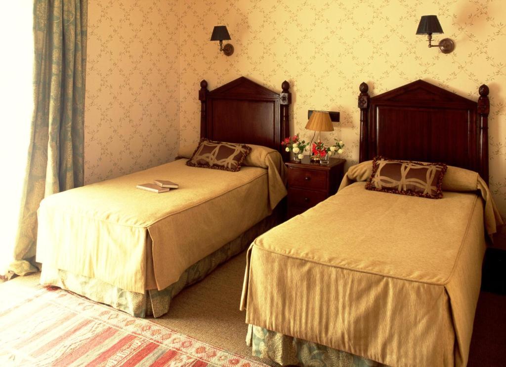Remanso De Gredos Guest House Navalonguilla Room photo